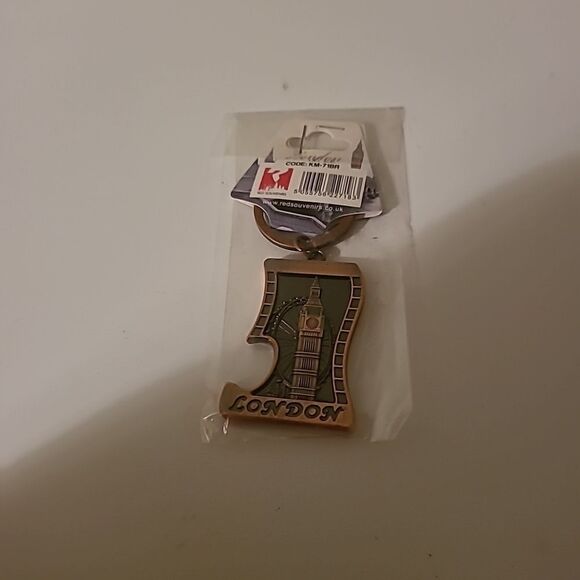 London Keychain  - Picture 2 of 3